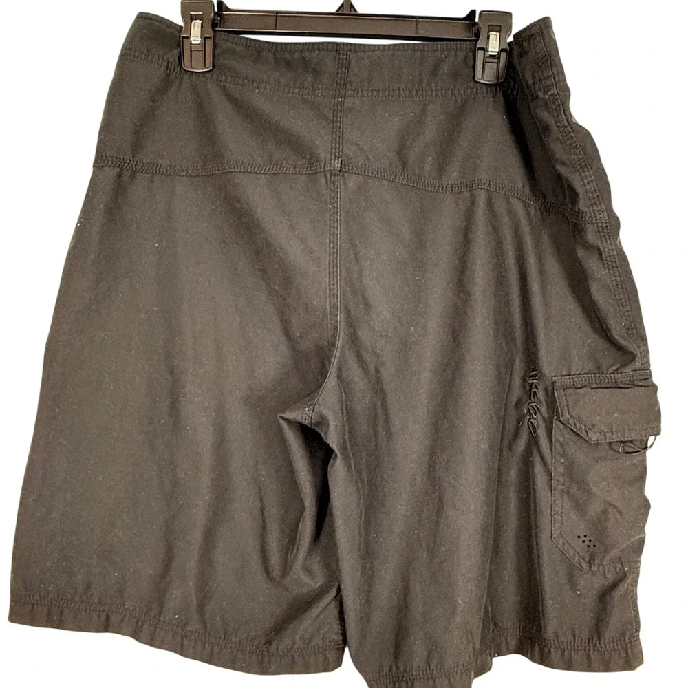 Nike 6.0 Mens Black Board Shorts Cargo Pocket Swim Trunks Size 34